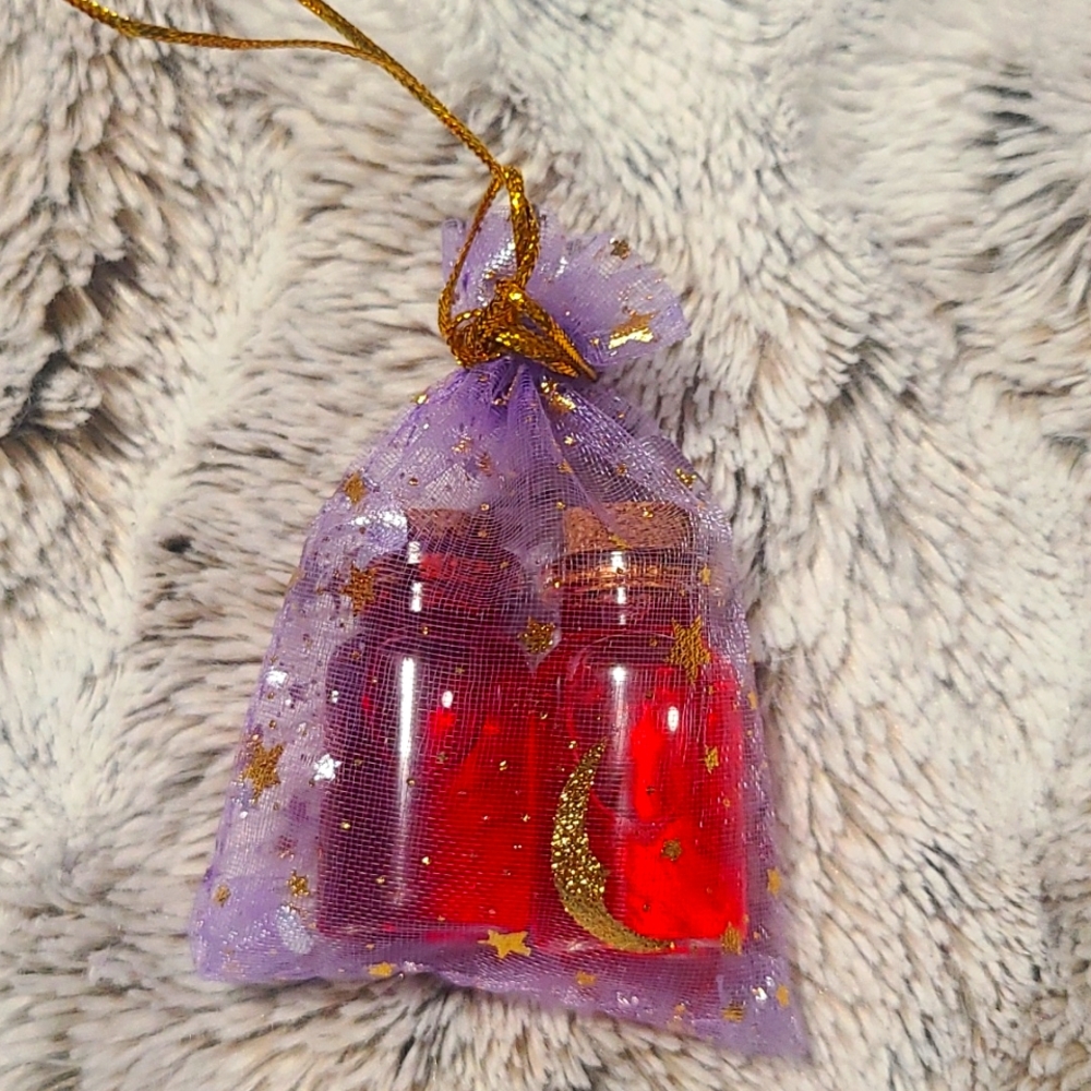Mini potion bottles